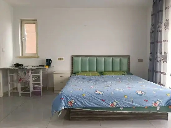 Lakefront Rizu Apartment