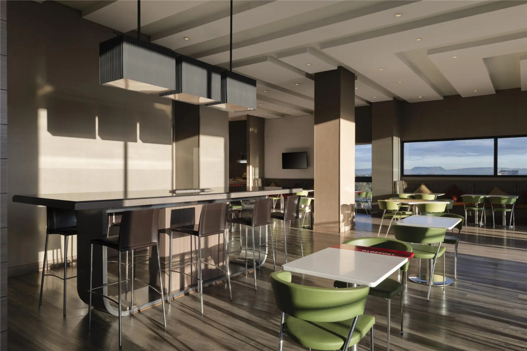 Hampton By Hilton Bogota Airport
