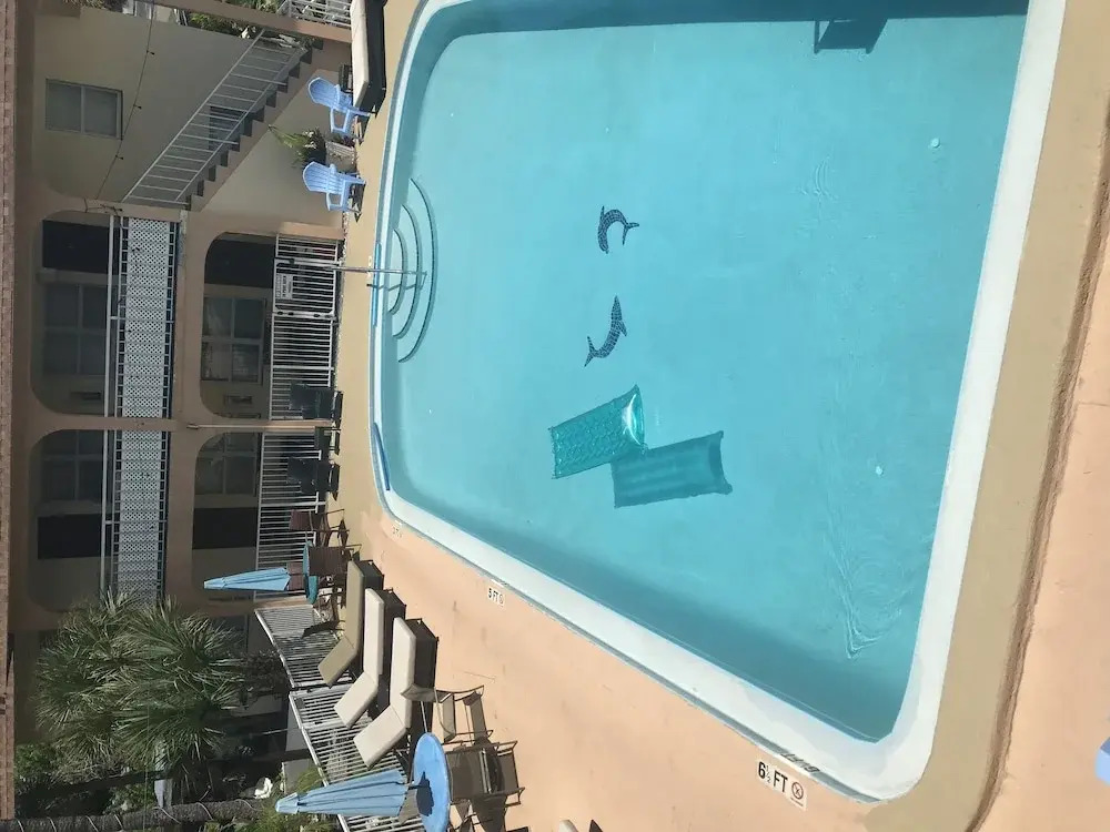 Echo Sails Motel