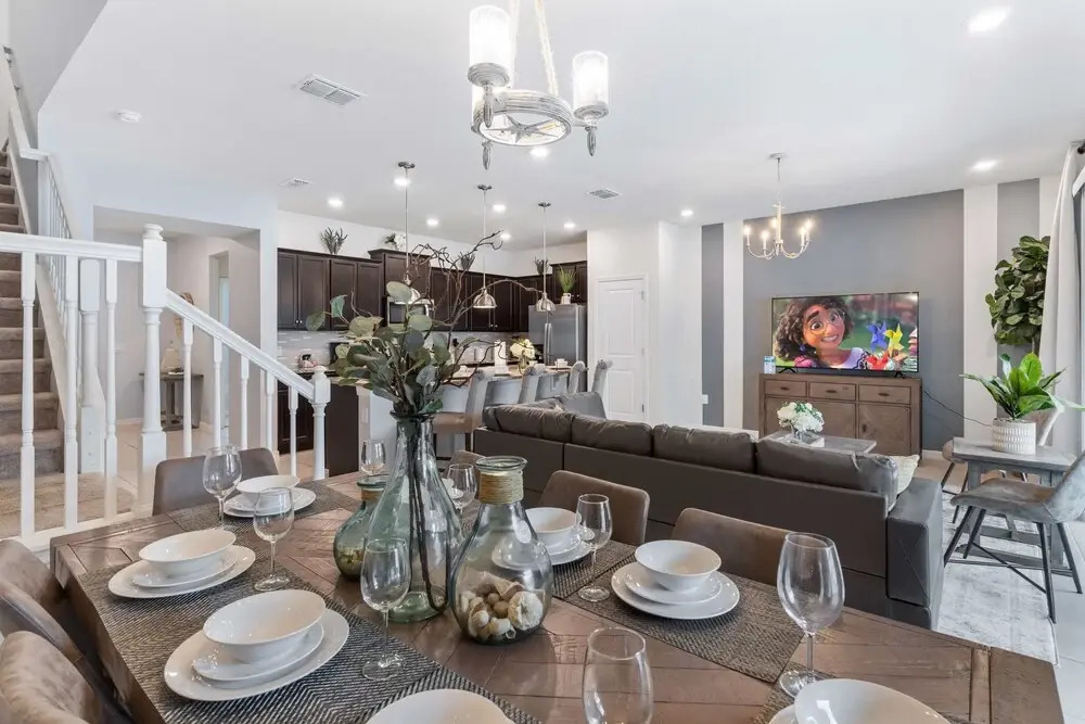 1326 Lava Tree Drive