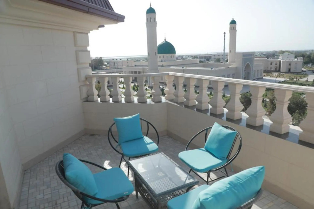 Reikartz Termez Palace
