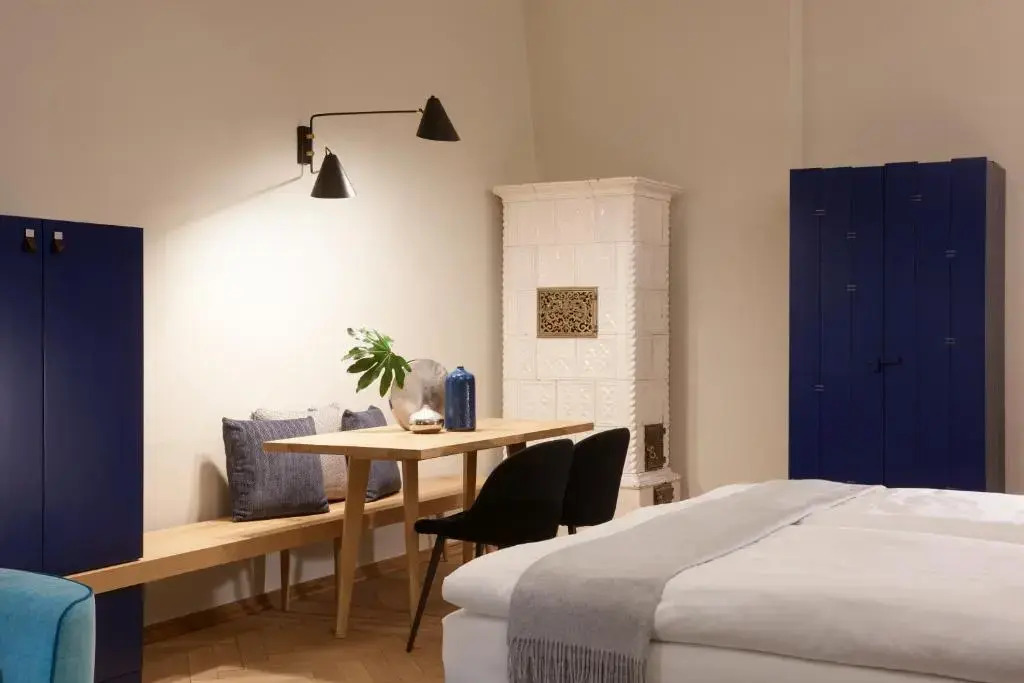 Arcade Apartments