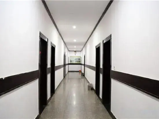 Anqing Hongyuan Hotel