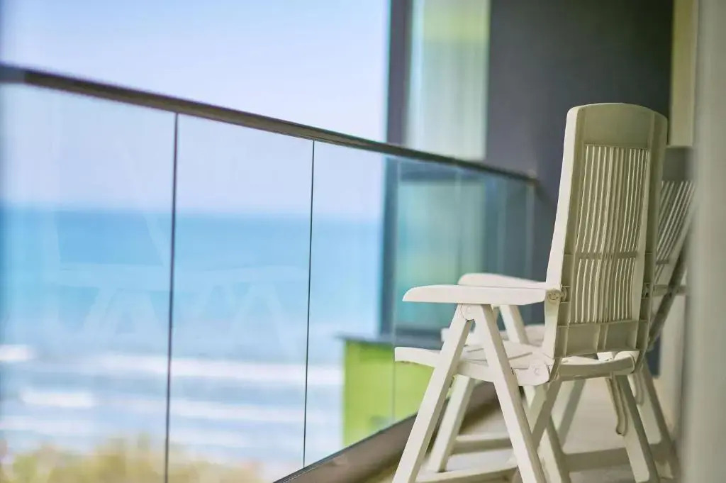 Crazy Sea View 1BR Apartment Spa Pools Resort