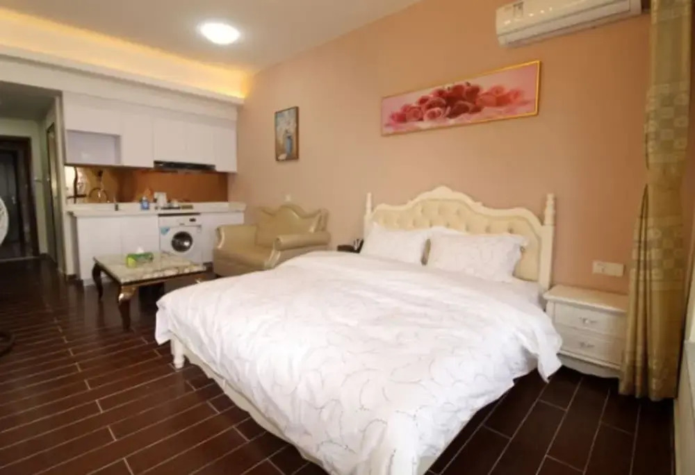 The Star Apartment  Hotel