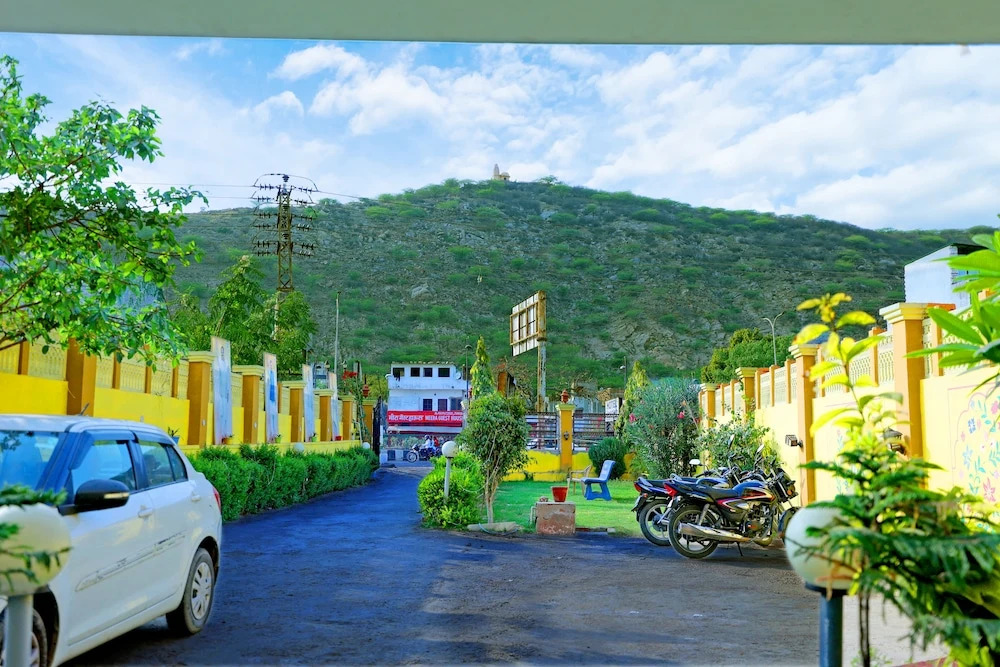Hotel Manbhar