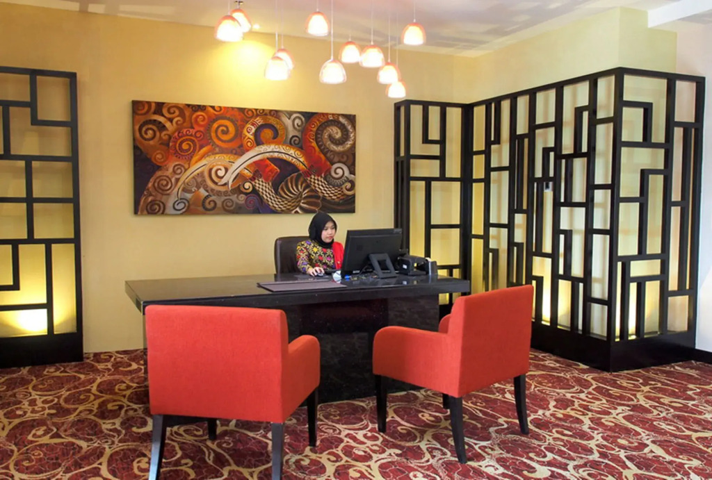 The Waterfront Hotel Kuching