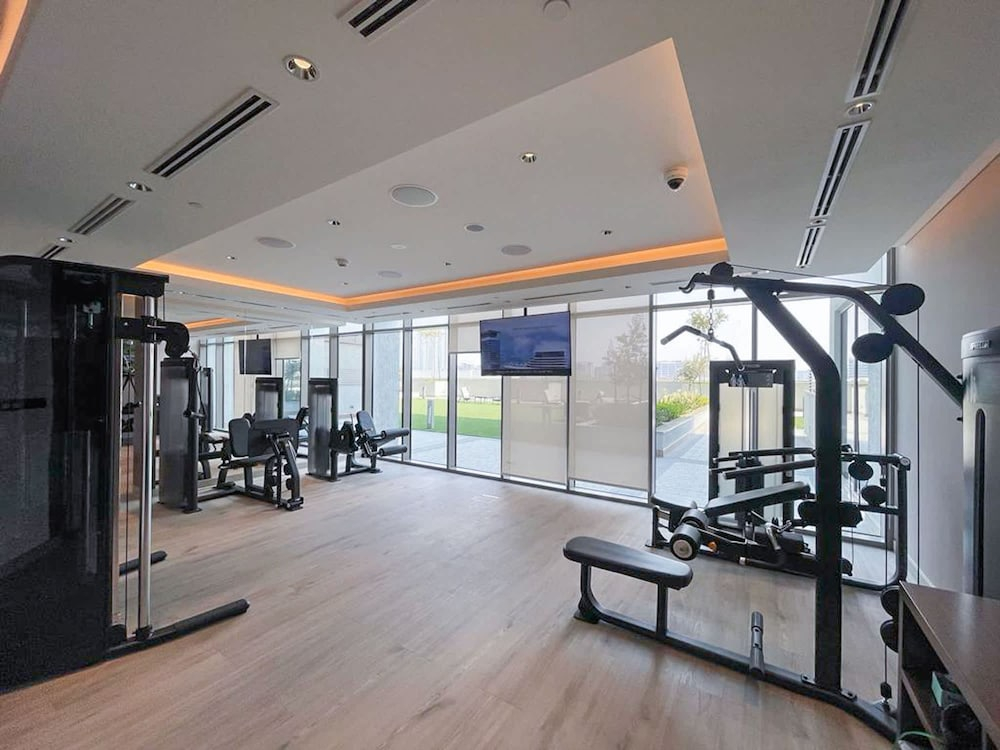 Chic 2 bed Apartment in Sobha Creek Vistas