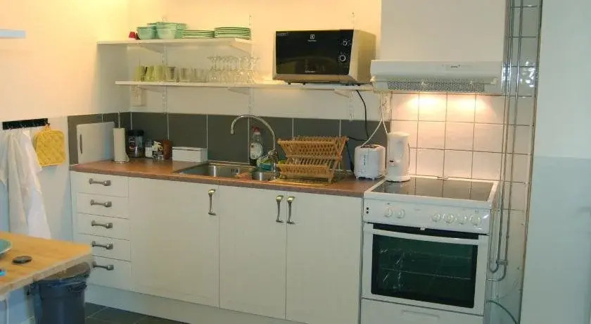Golden Work Hostel