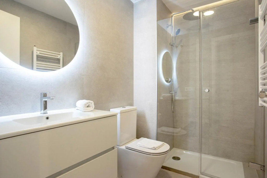 Magnificent 3BD apartment in Santa Cruz neighborhood. Aire II