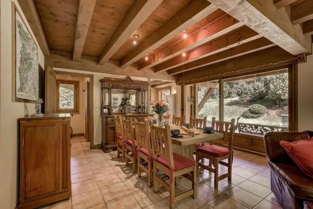 Chalet Ecritoire - Alpes Travel - Les Houches - Sleeps 10