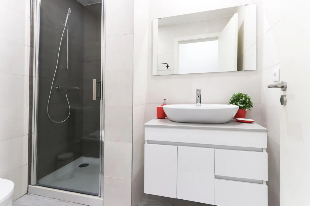 Benfica Apartments III by Homing