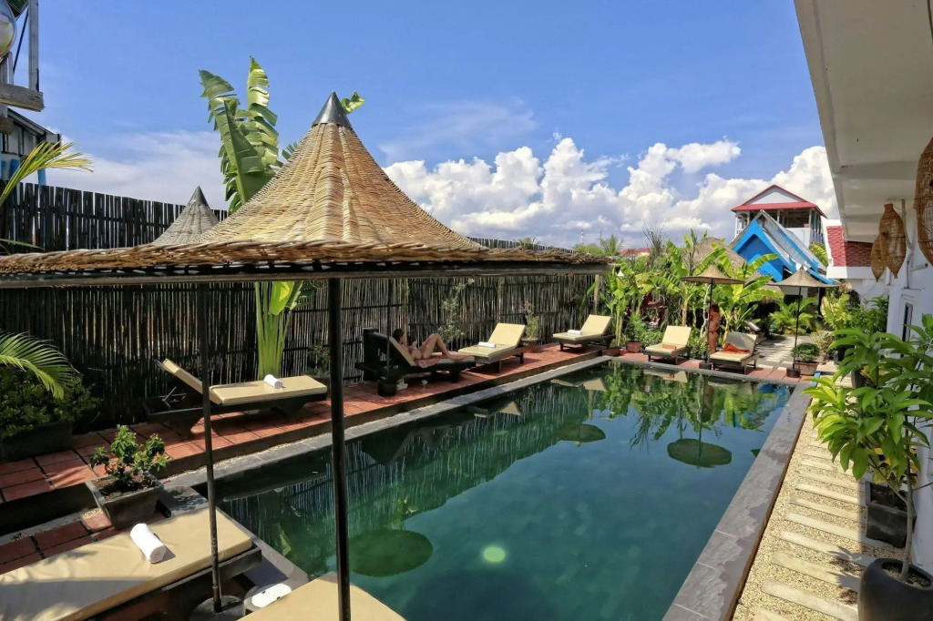 Mohasal Angkor Boutique