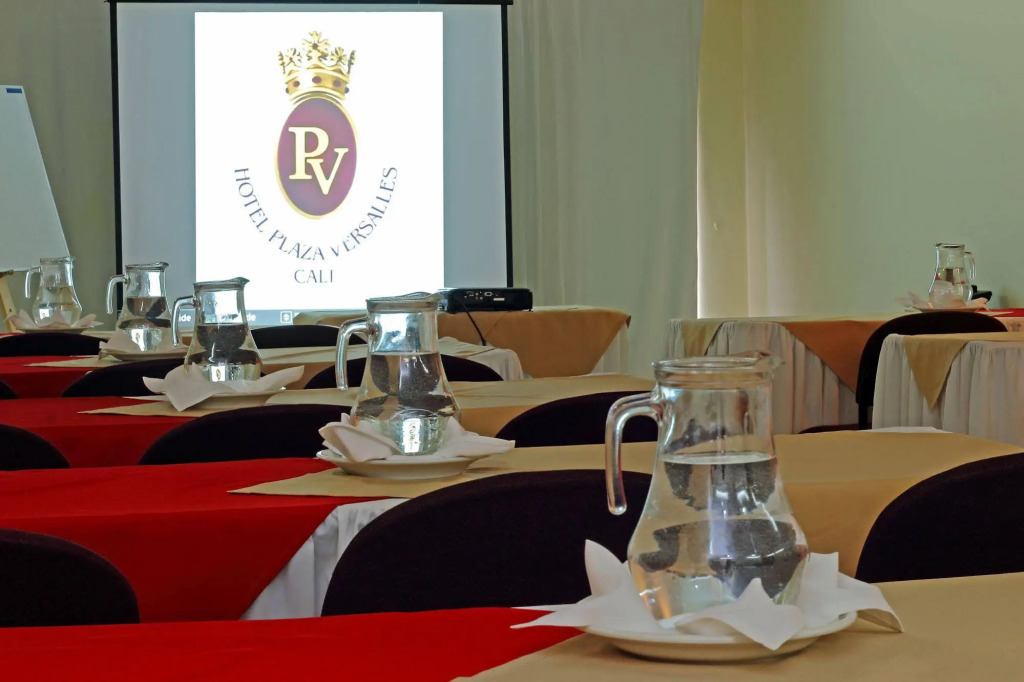 Hotel Plaza Versalles