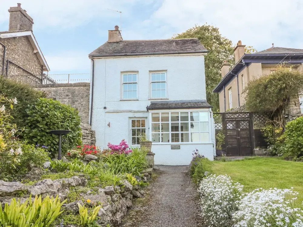 Chestnut Cottage