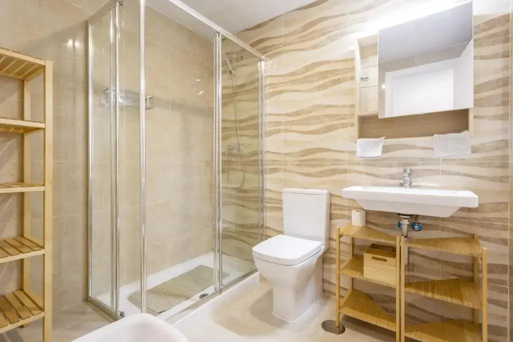 PALMERAS-CANDOR free parking by Cadiz4Rentals