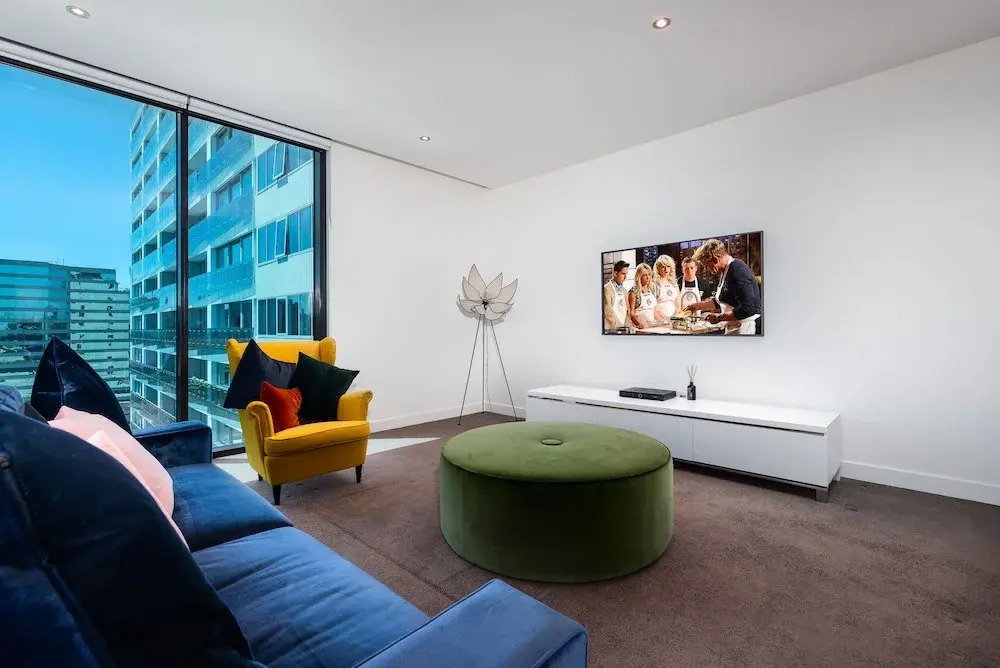 505 St Kilda Road Apartments by TWIG