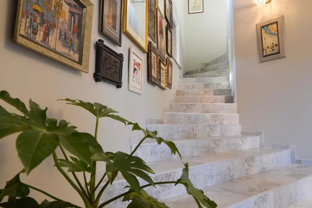 Ponto Gallery Boutique Hotel