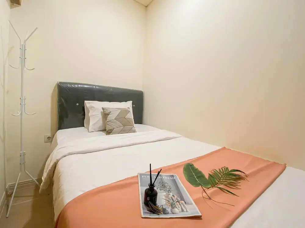 Good Deal And Comfy 2Br Apartment Meikarta
