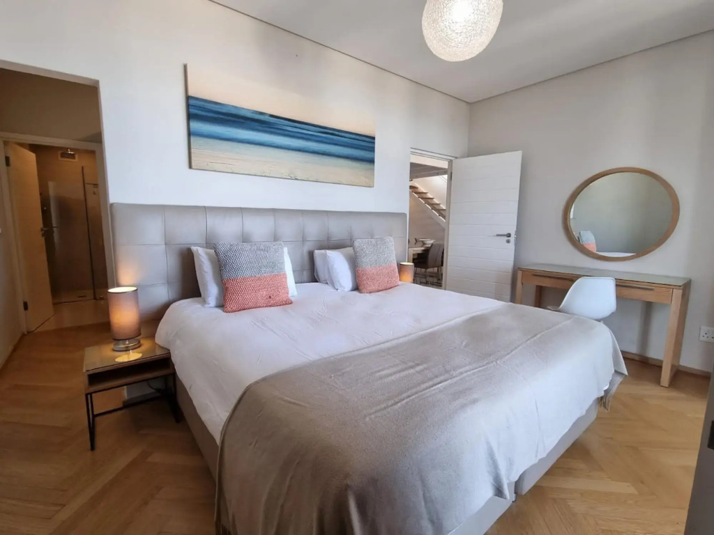 The Crystal - Spectacular sea Views in Camps Bay