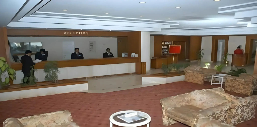 Hotel Rang Sharda