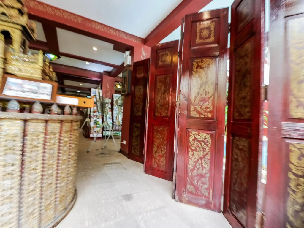 Nida Rooms King Phrapokklao Empire