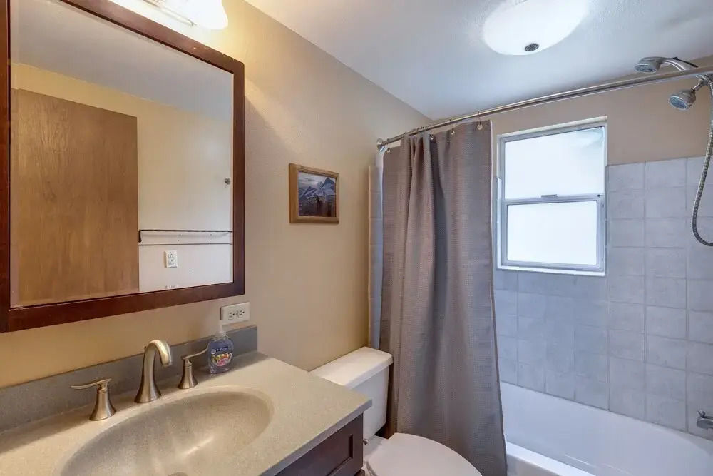 Mt. Baker Lodging Cabin 8 – WIFI, PETS OK, SLEEPS 6! by MBL