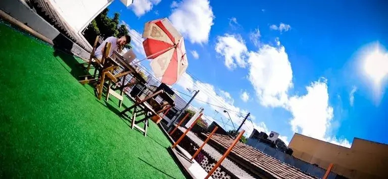 Ô de Casa Hostel Bar