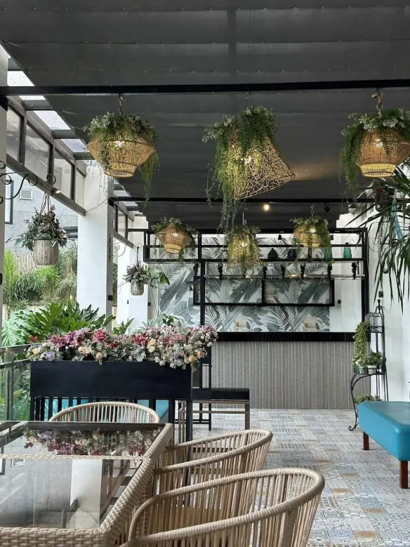 Alta Terra Hotel Tagaytay