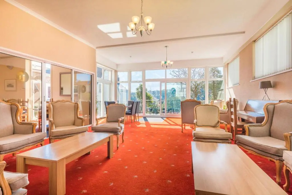 Pandora Hotel