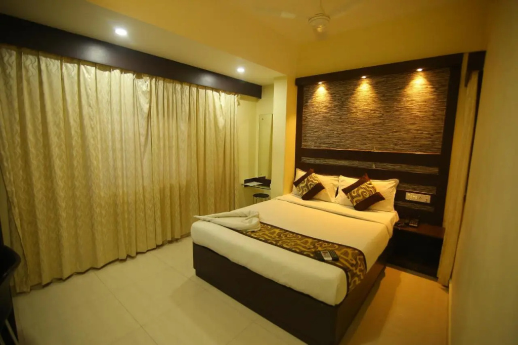 Hotel White Mount