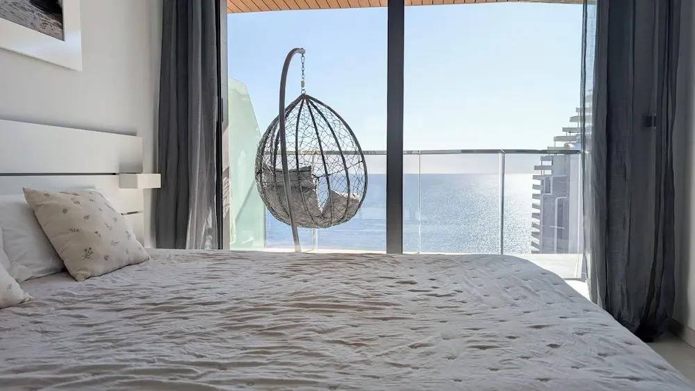 Sunset Waves Apartments Tower 1
