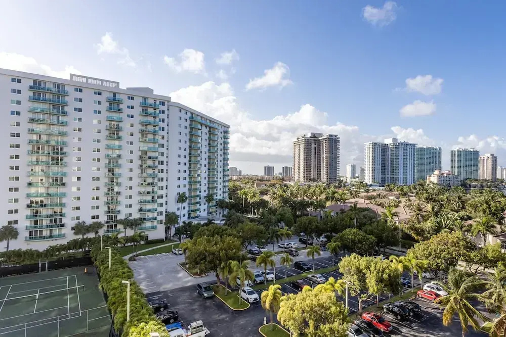 Ocean Reserve Condo by FlatsAway