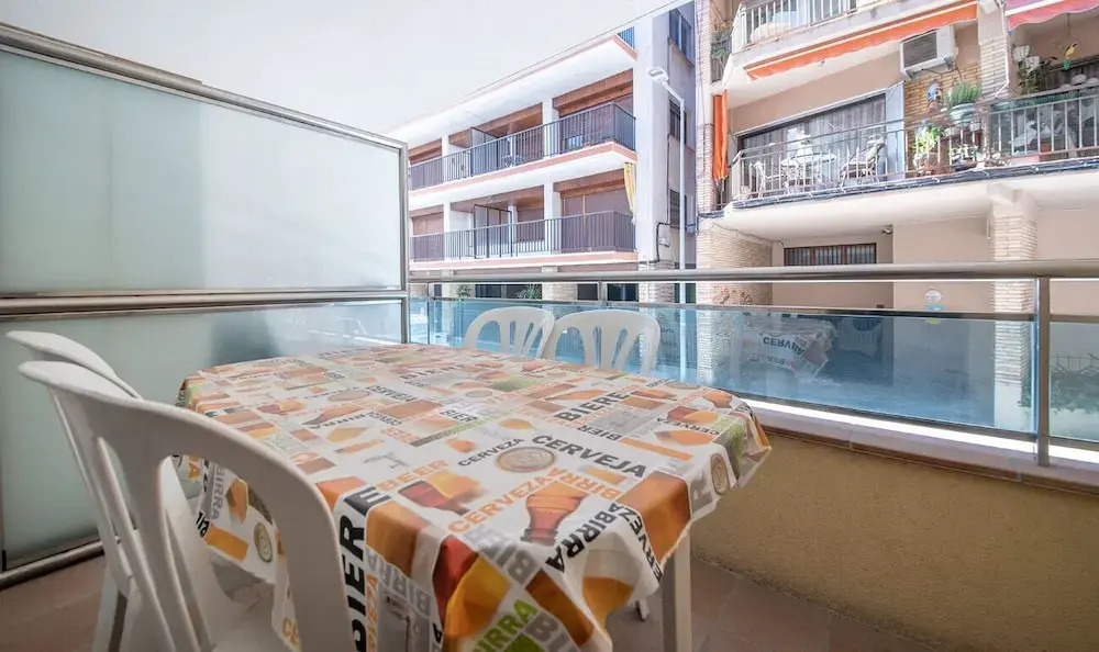 Apartment AC 20mts From Beach - R95