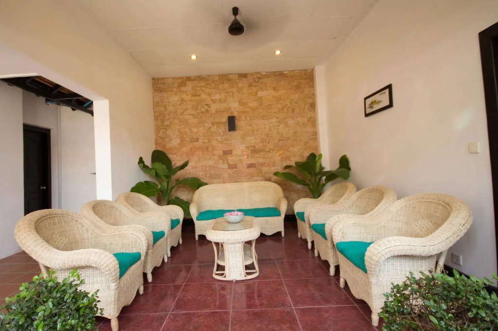 The Moon Villa
