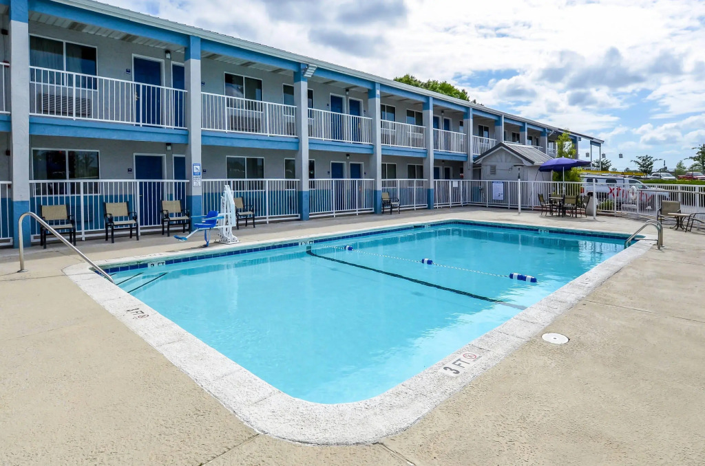 Rodeway Inn North Charleston - Ashley Phosphate