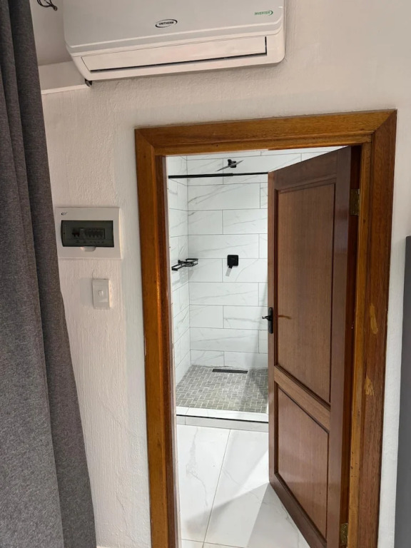Boutique Hotel-Style Room In Ferndale-A1