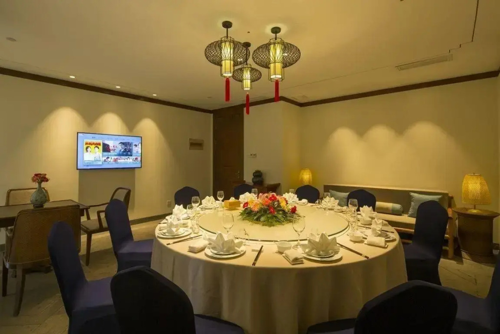 Sun Forest Resort Hotel