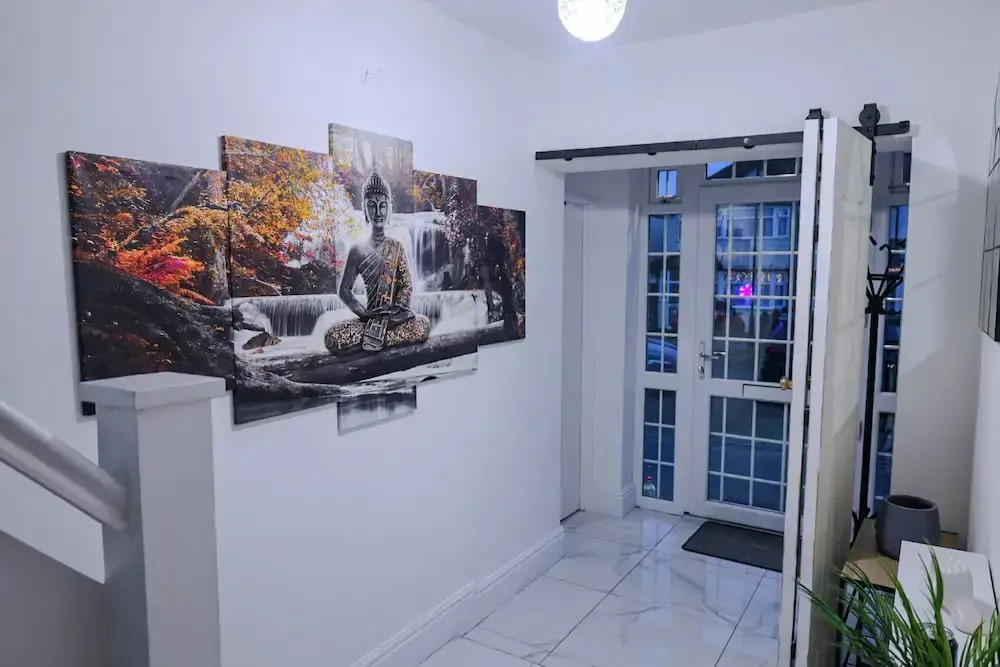 Sleeps17 Bliss 7-bedroom Luxury Escape Birmingham