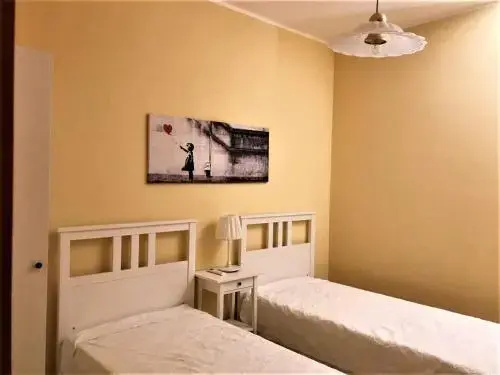 Flat 2 Bedrooms 1 Bathroom - Pisciotta