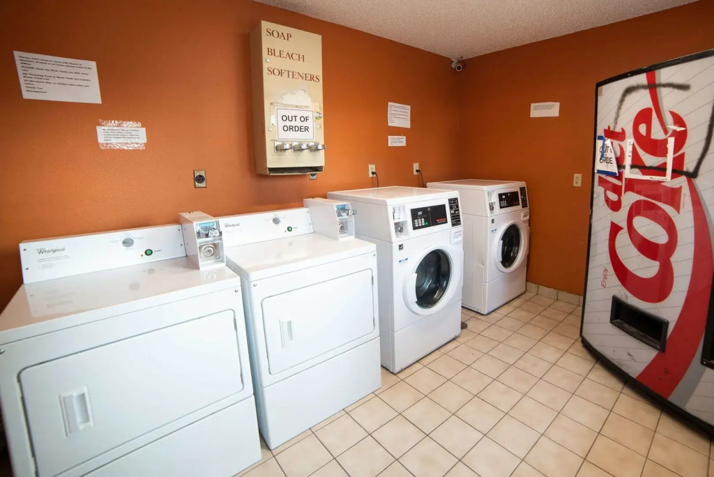 Americas Best Value Inn and Suites Siloam Springs
