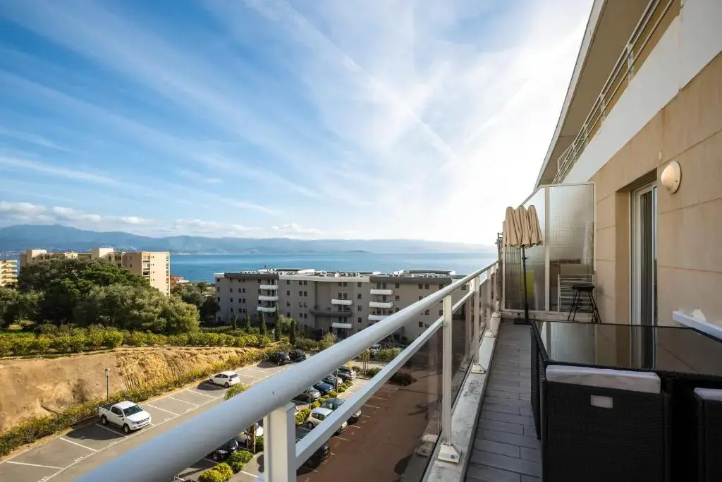 T2 - sanguinaires - Superbe vue mer - proche centre ville