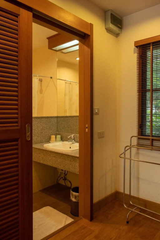Sailom Resort Bangsaphan