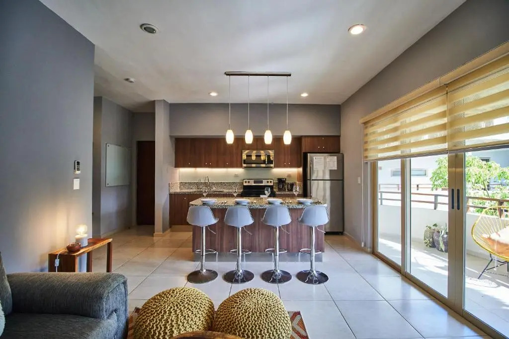 Modern and Spacious 2 bedroom PH, Rooftop & Pool