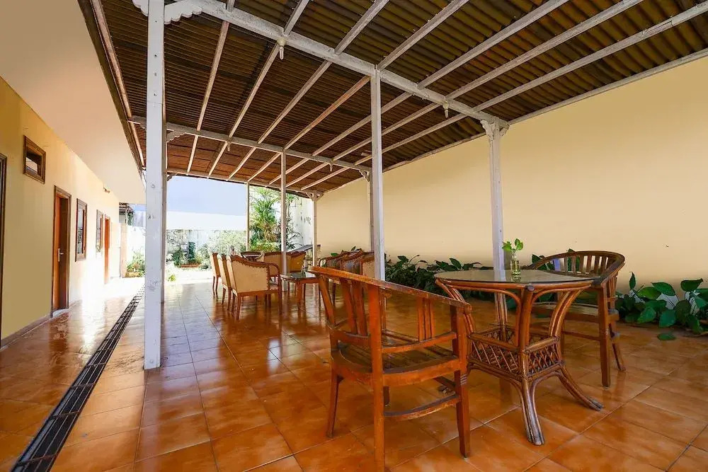 OYO 1625 Pandanaran Guest House