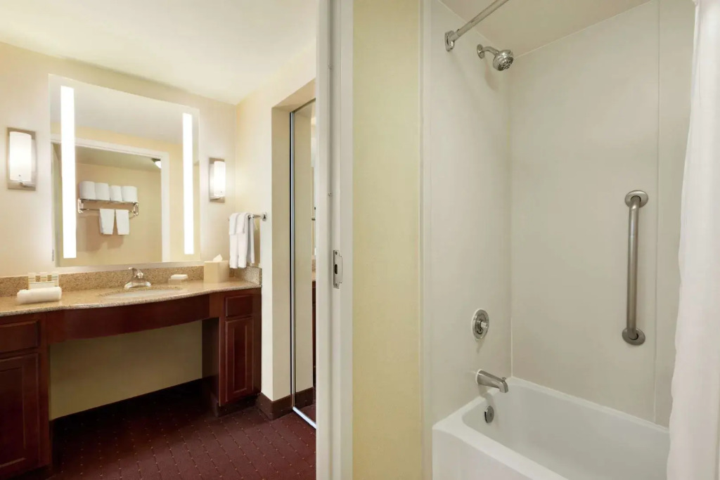 Homewood Suites by Hilton Dulles-North Loudoun