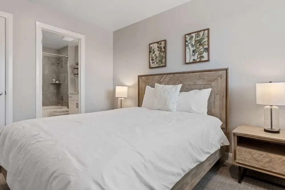 Family Desert Oasis 5 Bedroom Home