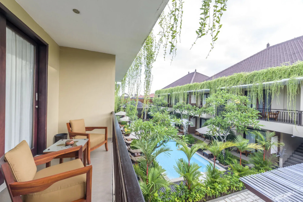 dPenjor Seminyak