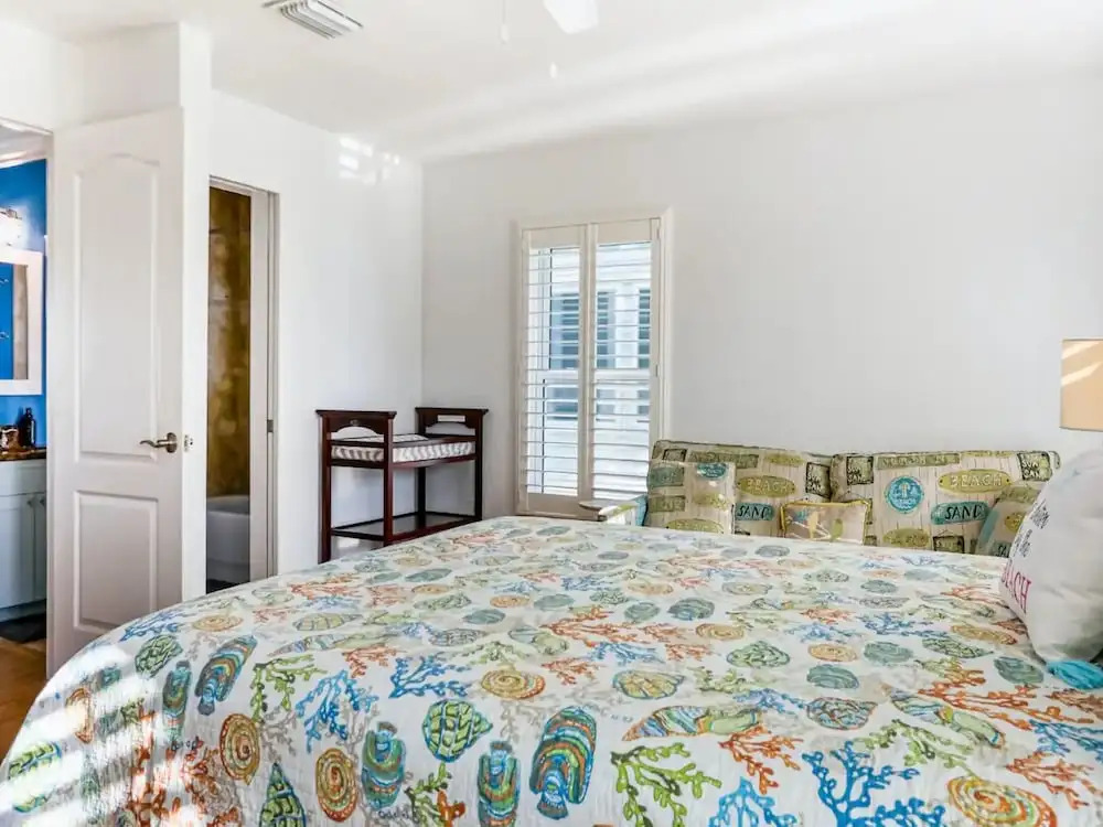 Sunshine Lane by Distinctive Beach Rentals