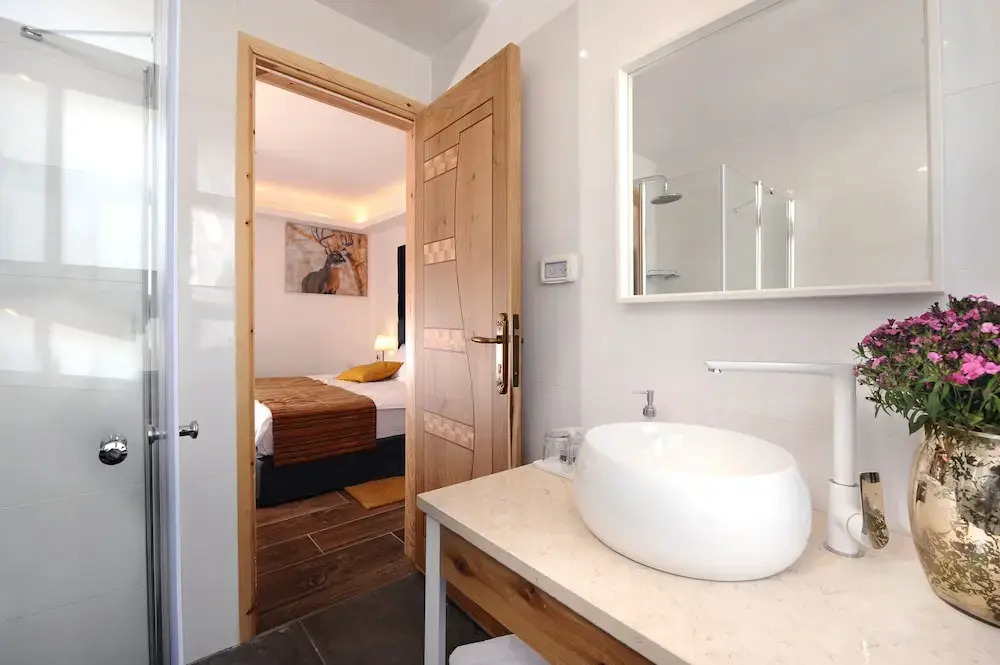 Boutique Hotel by Tzukim